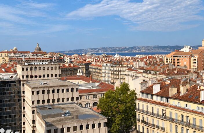 Vente appartement 3 pièces 92 m² Marseille 1 (13001) — photo 2