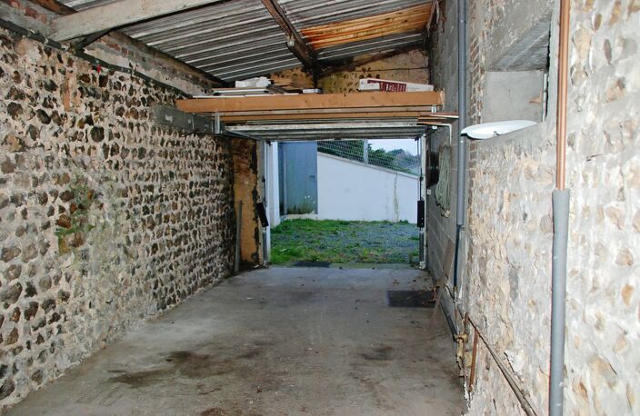 A 2 pas de FECAMP : immeuble divisé en 2 logements — photo 2