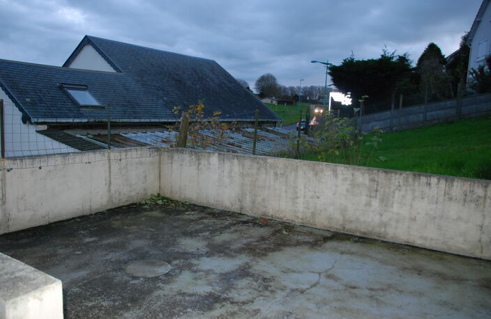 A 2 pas de FECAMP : immeuble divisé en 2 logements — photo 3