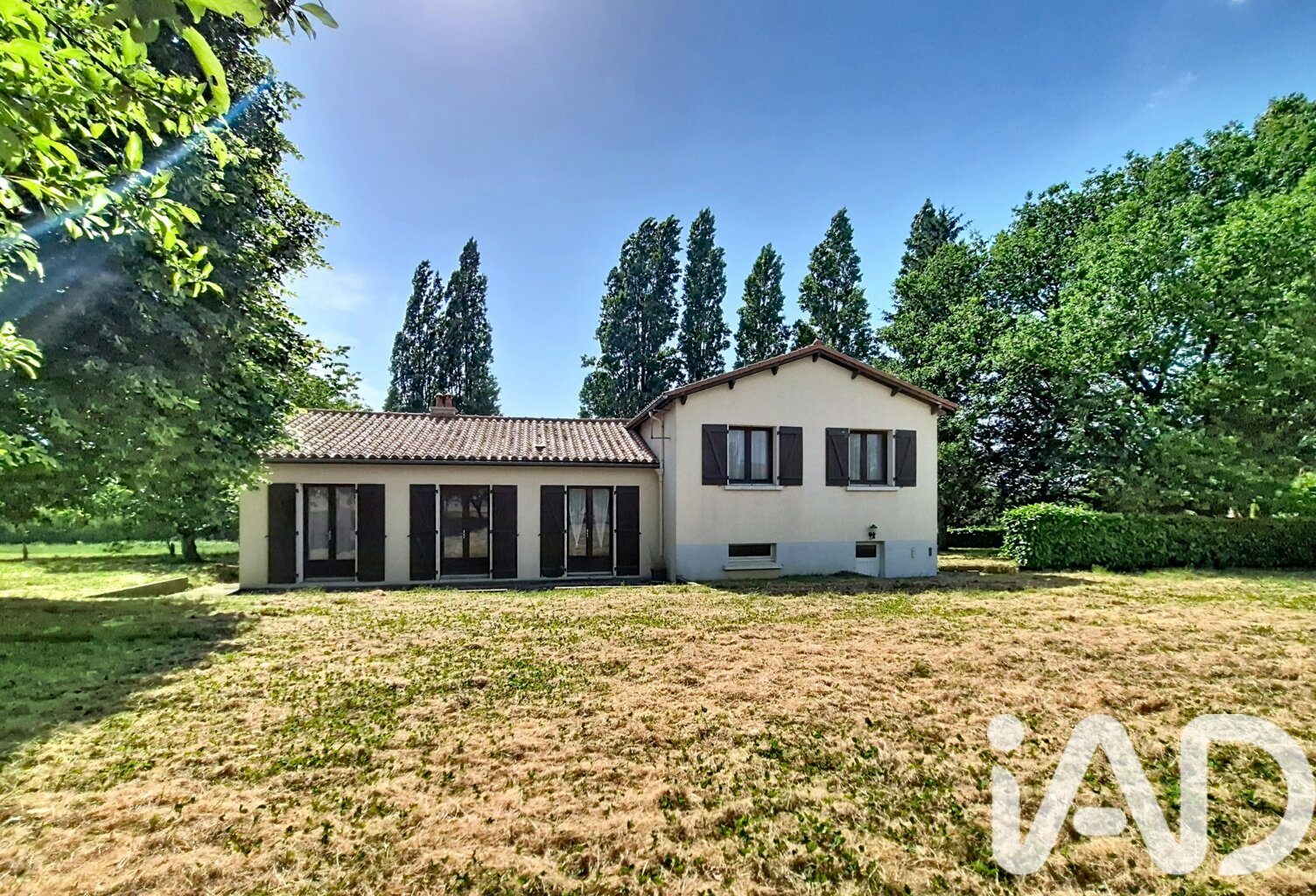 Vente Maison/villa 8 pièces — photo 1