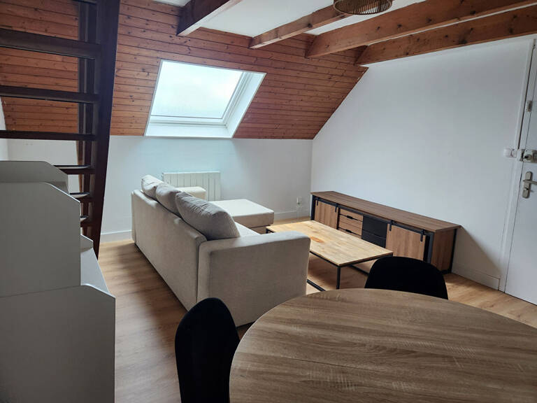 A LOUER appartement duplex T3 meublé — photo 1