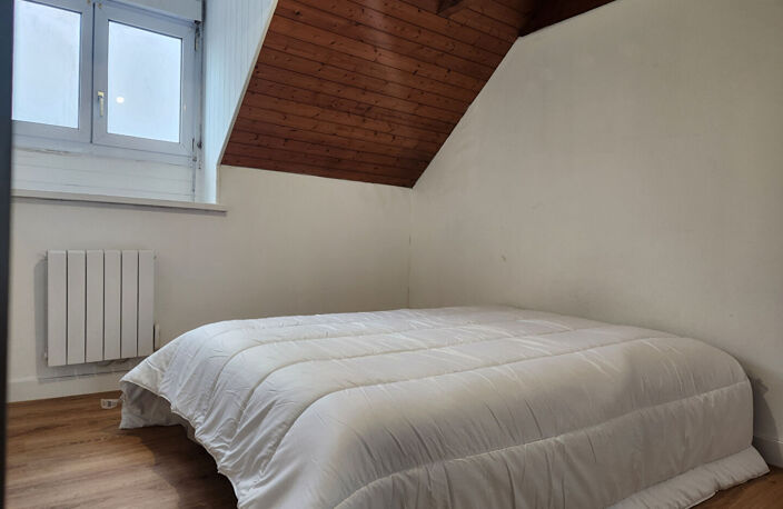 A LOUER appartement duplex T3 meublé — photo 3