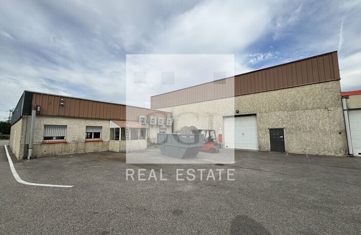 LOCAL COMMERCIAL à LOUER — photo 2