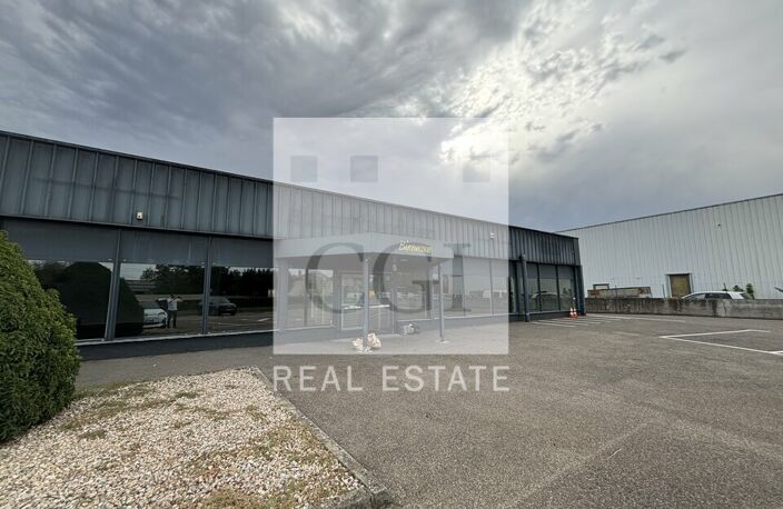 LOCAL COMMERCIAL à LOUER — photo 3