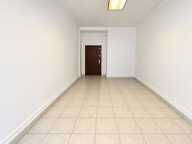 Local commercial — photo 3