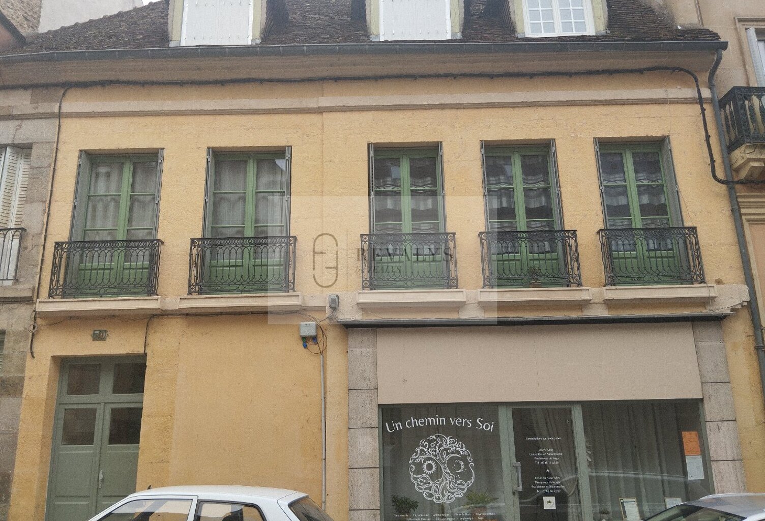 Immeuble — photo 1