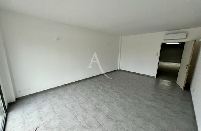 Local commercial Marssac Sur Tarn 143 m² — photo 4
