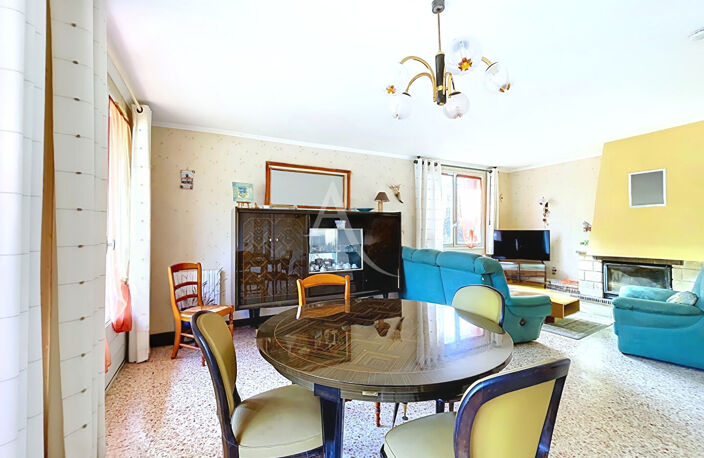 Maison T4 CASTELGINEST — photo 2