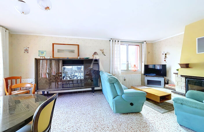 Maison T4 CASTELGINEST — photo 3