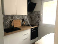 APPARTEMENT T2 MEUBLE - PARKING - PISCINE — photo 3