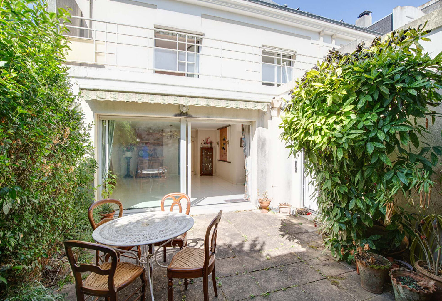 A VENDRE MAISON FAMILIALE NANTES  JARDIN DES PLANTES AVEC GARAGE ET PATIO — photo 1