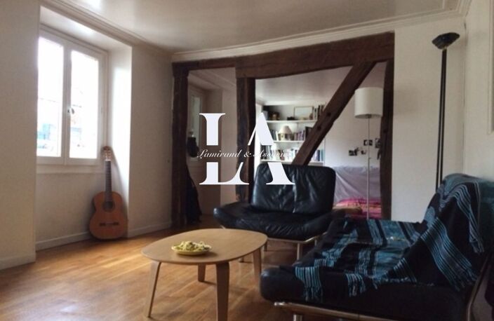 Appartement 2 p à PARIS 9ème — photo 2