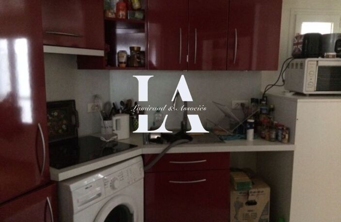 Appartement 2 p à PARIS 9ème — photo 4