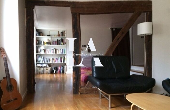 Appartement 2 p à PARIS 9ème — photo 5