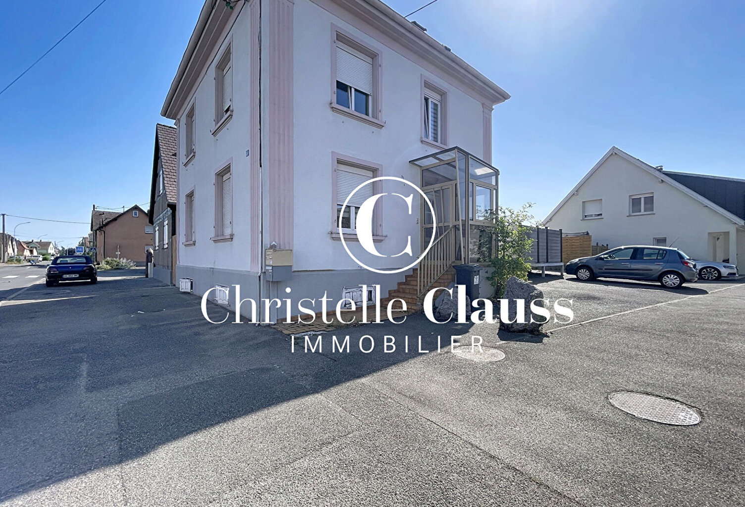 Immeuble Munchhouse 8 pièce(s) 148.27 m2 — photo 1