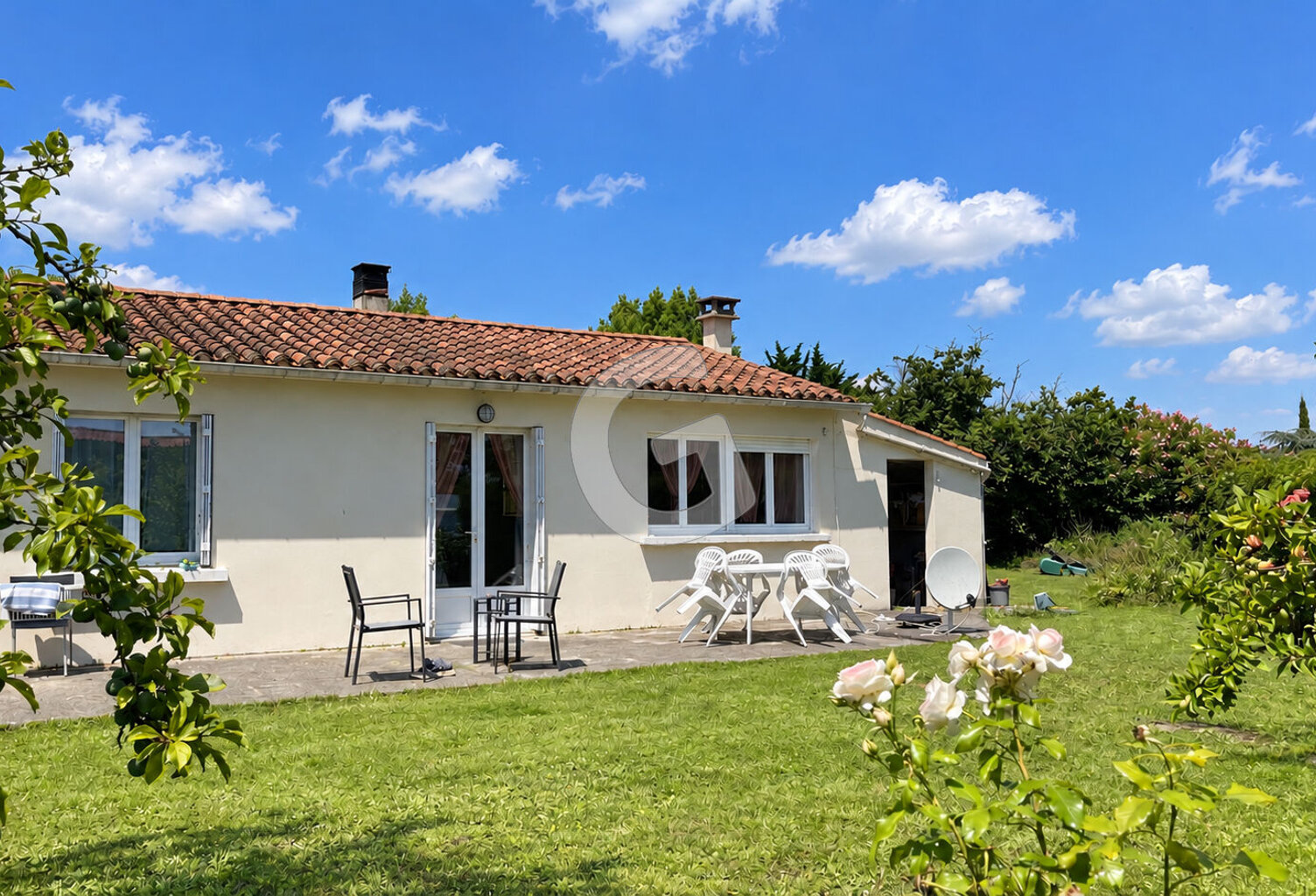 MAISON 3 PIECES- 62 M2- A VENDRE GRUES — photo 1
