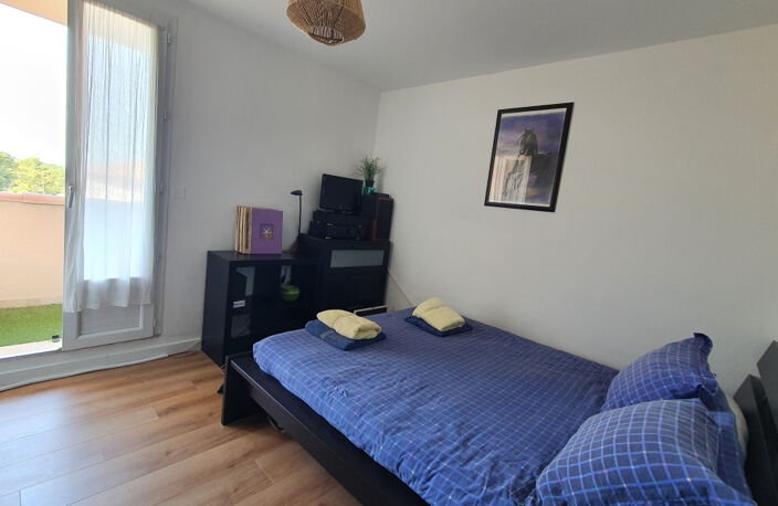 Maison eguilles 1900m² — photo 3
