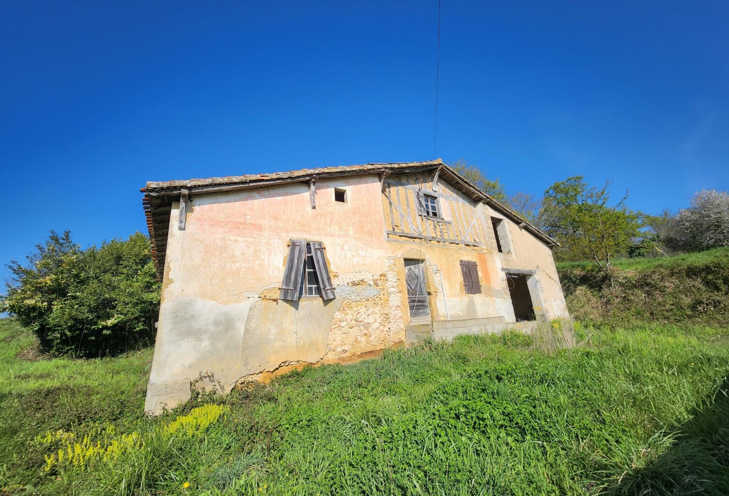 Ancienne ferme à rénover — photo 1