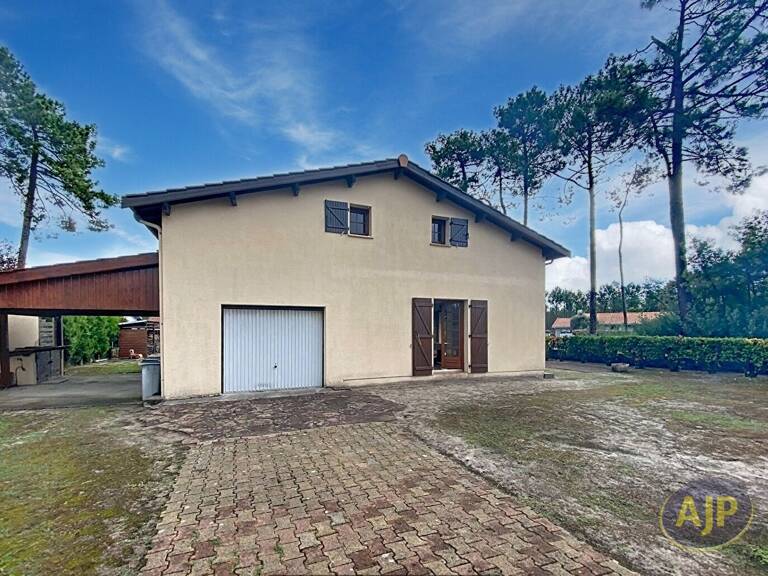 Maison 4 chambres au calme. — photo 1