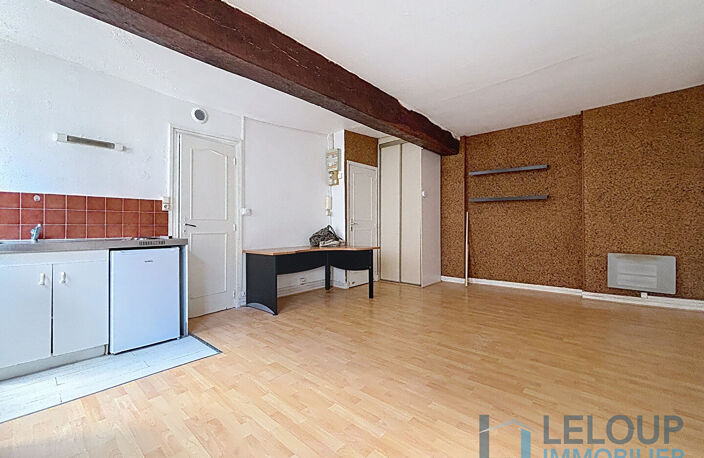 ROUEN - QUARTIER VIEUX-MARCHÉ - APPARTEMENT F1 non meublé — photo 3