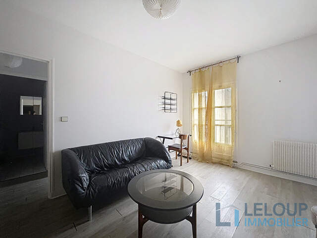 Rouen Vieux Marché - F2 - Place Henri IV — photo du bien