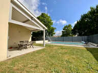 Maison de plain-pied avec piscine — photo 3