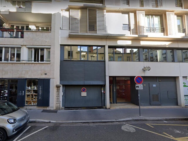 Garage proposé à Lyon 6