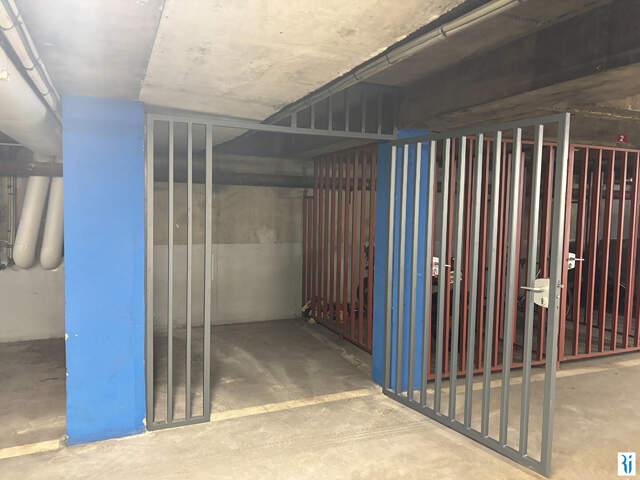 Box moto ROUEN — photo du bien