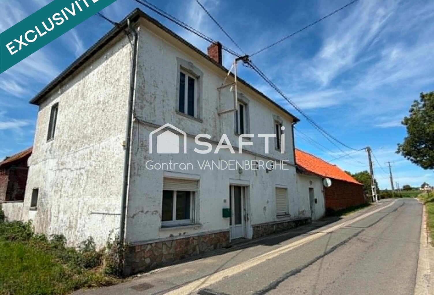 ensemble immobilier comprenant 4 logements — photo 1