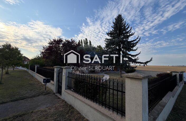 Maison d'architecte familiale  Près de 200 m² au sol sur un terrain arboré de 1 700 m² — photo 3