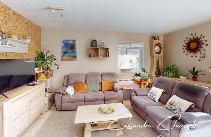 Maison familiale avec piscine — photo 3