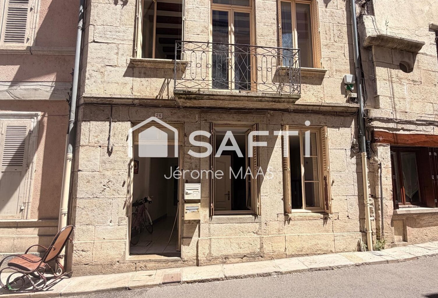centre de village — photo 1