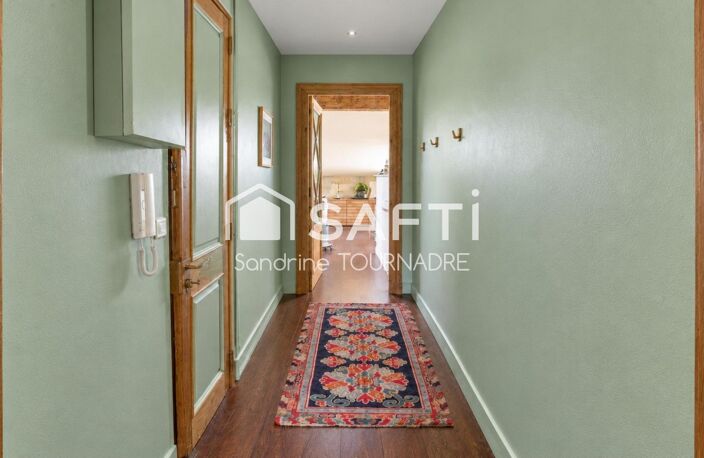 Appartement 82 m² au coeur du Triangle d'Or, 2 chambres. — photo 2