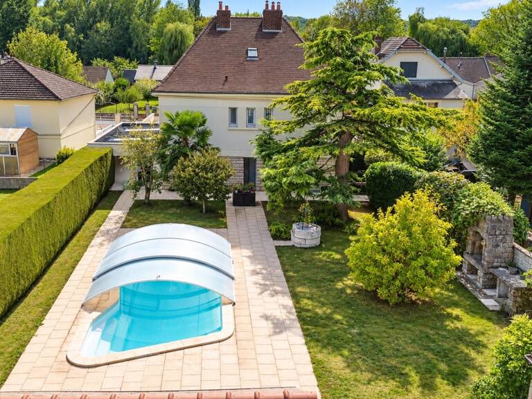 A ATTICHY 60, JOLIE MAISON DE 122 M2 AVEC 4 CHAMBRES, BUREAU, S/SOL TOTAL, 2 GARAGES, PISCINE, TERRAIN DE 1462 M2. — photo 1