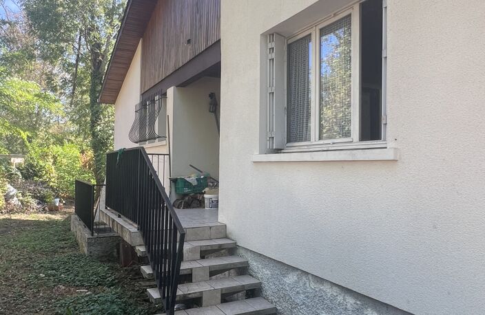 Vente Maison traditionnelle 7 pièces — photo 2