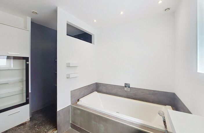 Loue Maison T5, 180m2, 4 chambres, à Guessling-Hémering, DPE A, prestations énergétiques haut de gamme — photo 5