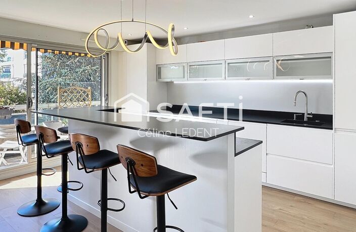 Charentonneau - surface exceptionnelle de 122m2 avec un séjour de 62m2 — photo 3