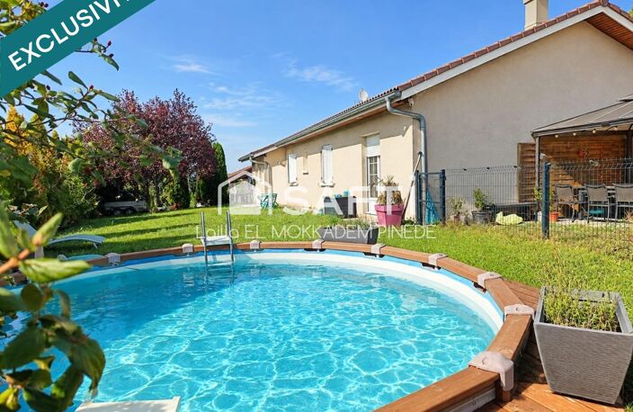 SAINT-MARTIN-DU-FRESNE  Maison de plain-pied avec piscine et beaux extérieurs — photo 2