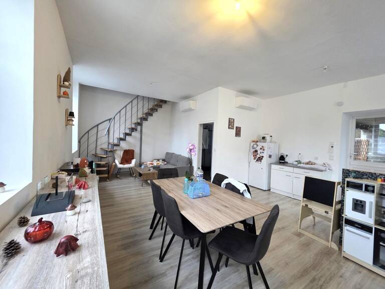Ensemble immobilier 2 maisons avec locataires en place. — photo 1