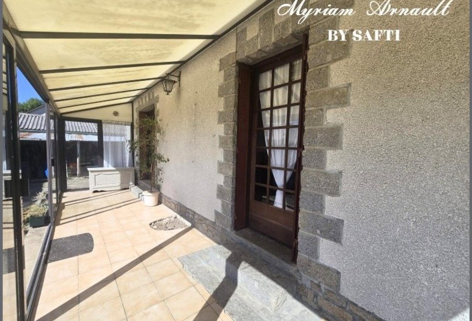 Maison plain-pied 2 chambres, jardin, garage, puits — photo 1