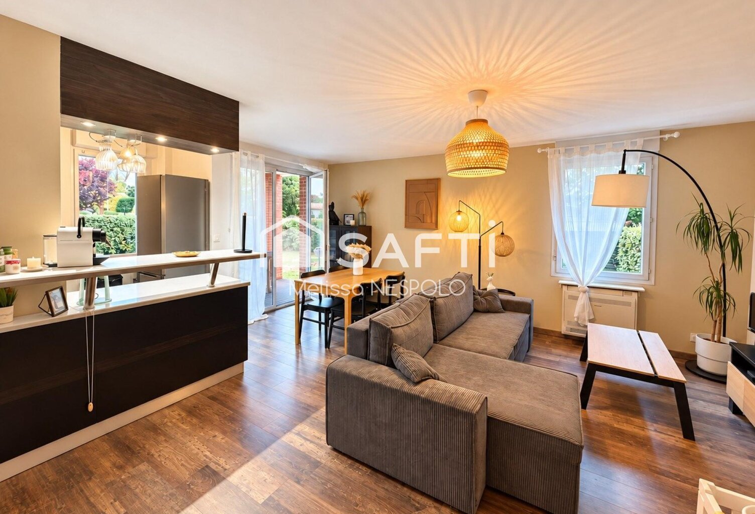 À VENDRE - LES JARDINS DE VERONE - T3 RENOVE AVEC JARDIN DE 180m² — photo 1