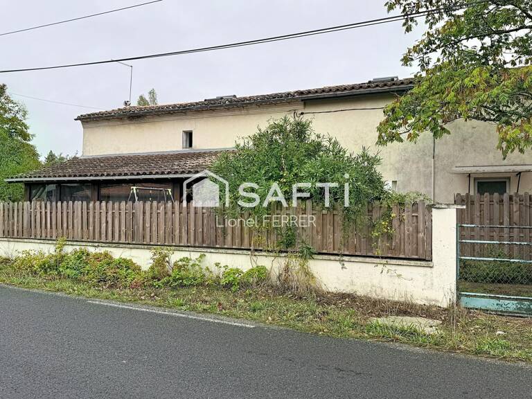 Maison de 100m², avec petit jardin et véranda. — photo 1