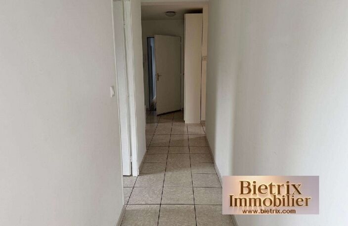 Location appartement 3 pièces 64 m² à L'Isle-Adam (95290) — photo 2