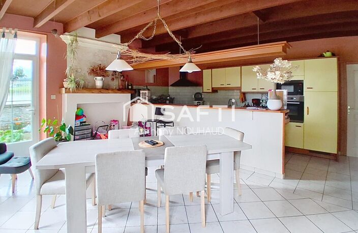 Maison Charentaise, cuisine, séjour, 3 chambres, dépendances — photo 3