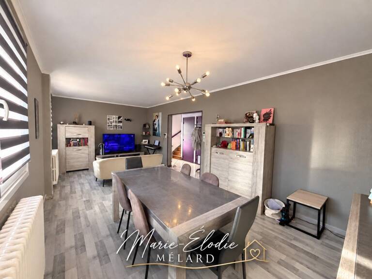 Longuyon  Maison de 84 m² avec 3 chambres, jardin et garage dans une impasse calme — photo 1