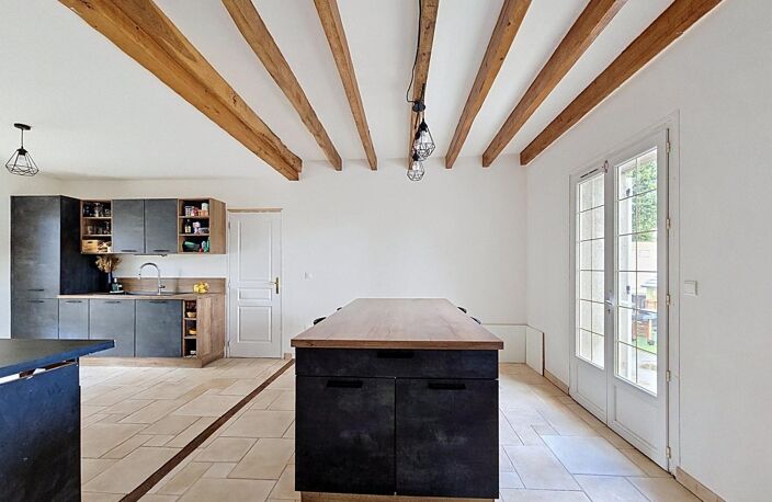 Maison 7 pièces de 164m² habitables Villiers St Georges — photo 2