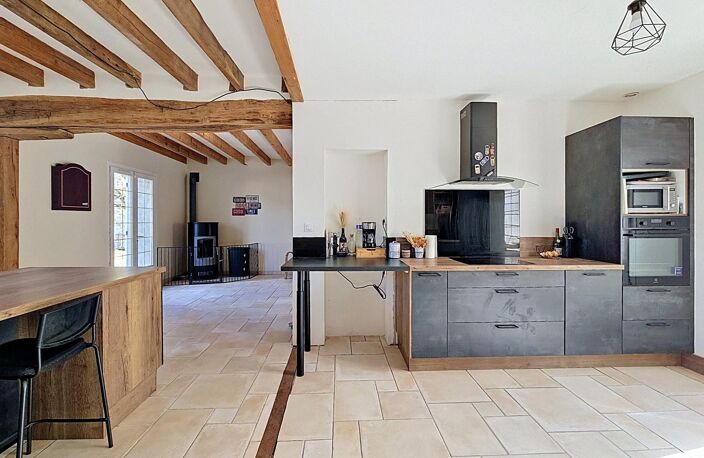 Maison 7 pièces de 164m² habitables Villiers St Georges — photo 3