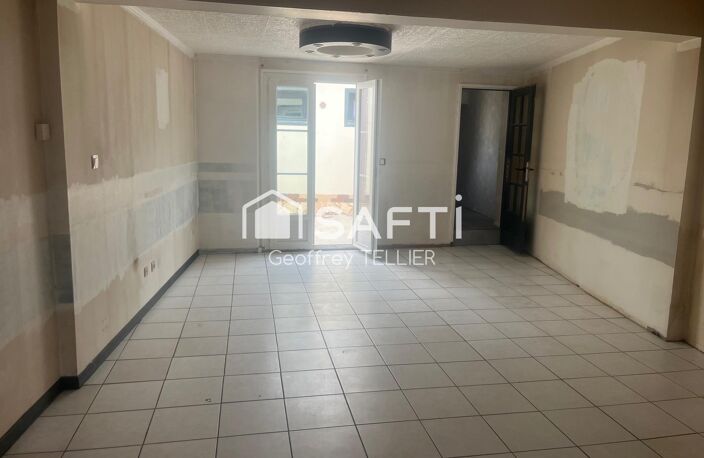 Maison avec terrain et cave — photo 2