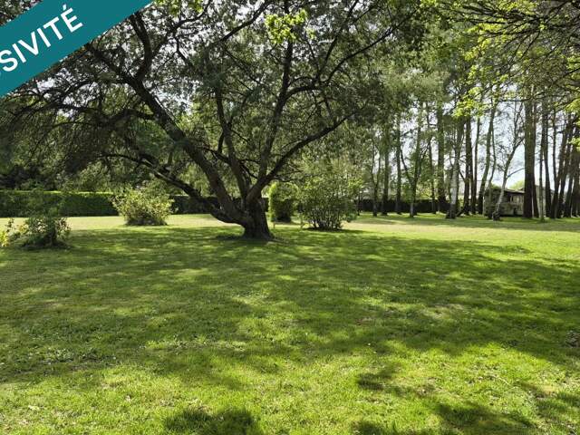 Terrain 2850 m² constructible — photo du bien