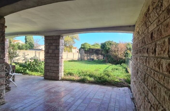 SPACIEUSE VILLA AVEC JARDIN — photo 3